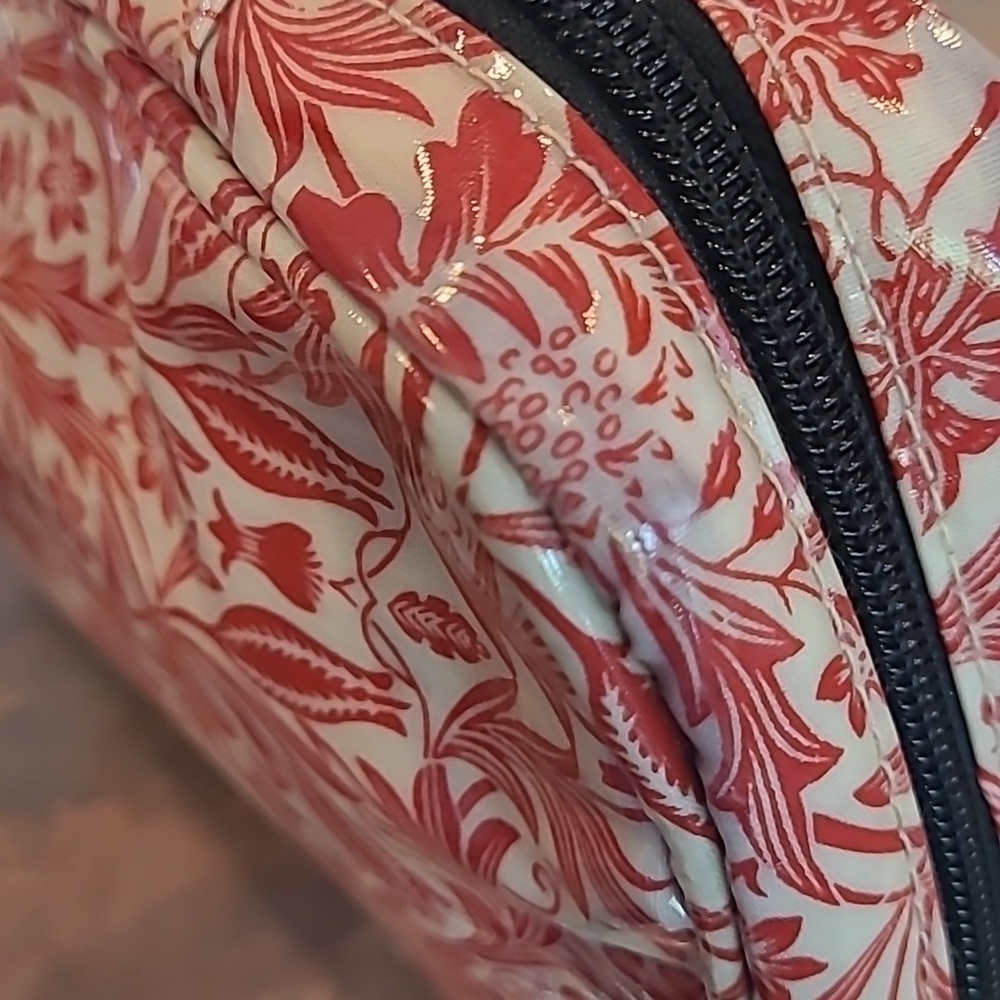 DIAPEES & WIPEES Hipster Bag, Floral Print - Picture 12 of 15